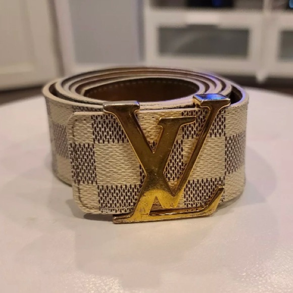 Louis Vuitton Other - AuthLOUIS VUITTON Damier Azur Initiales 40MM Belt